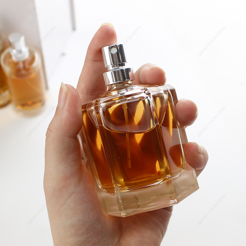 Octagon Glass Perfume Bottle With Metal Pump